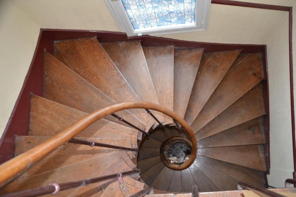 Le Gite Du Sorcier 89 Avallon Bagian luar foto