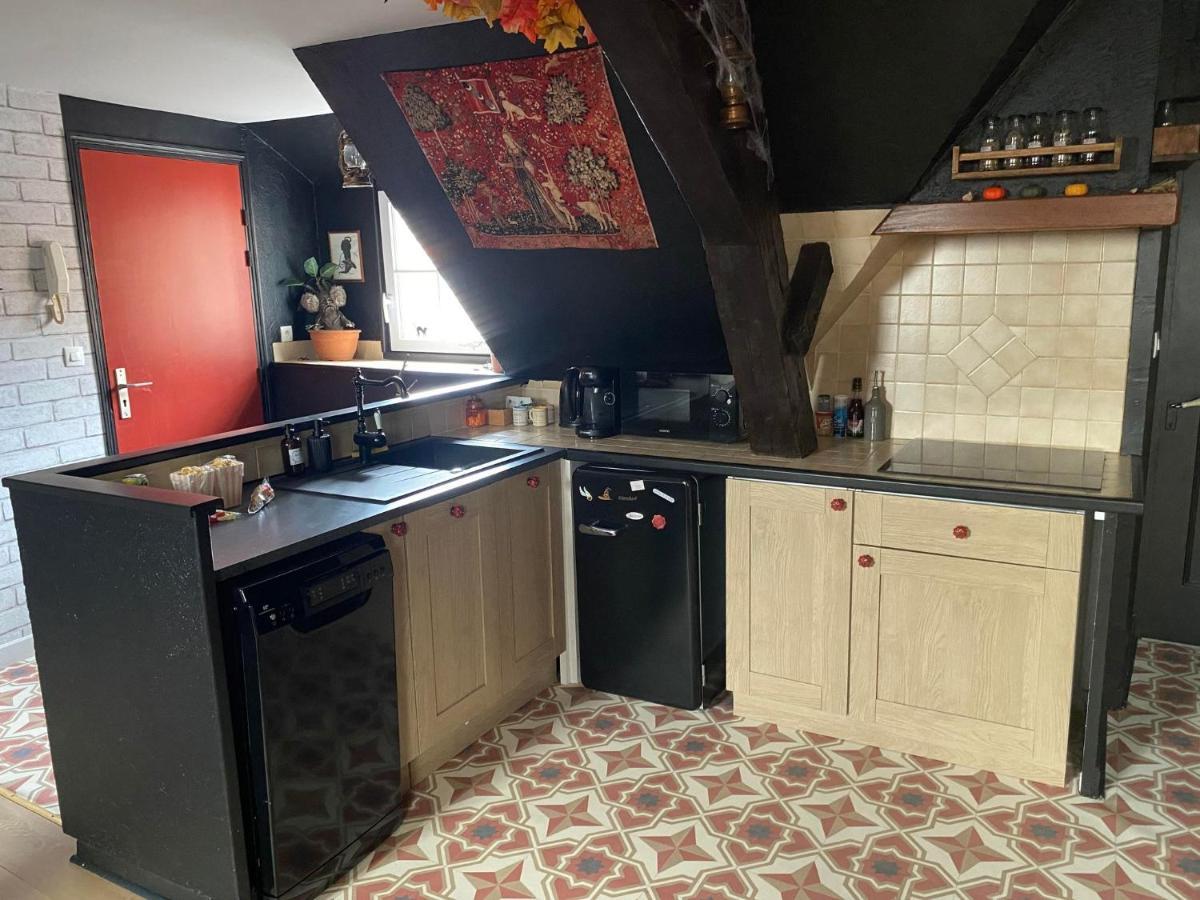 Le Gite Du Sorcier 89 Avallon Bagian luar foto